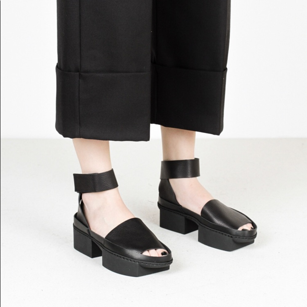 Trippen’s “Reflect” Sandals Size 39